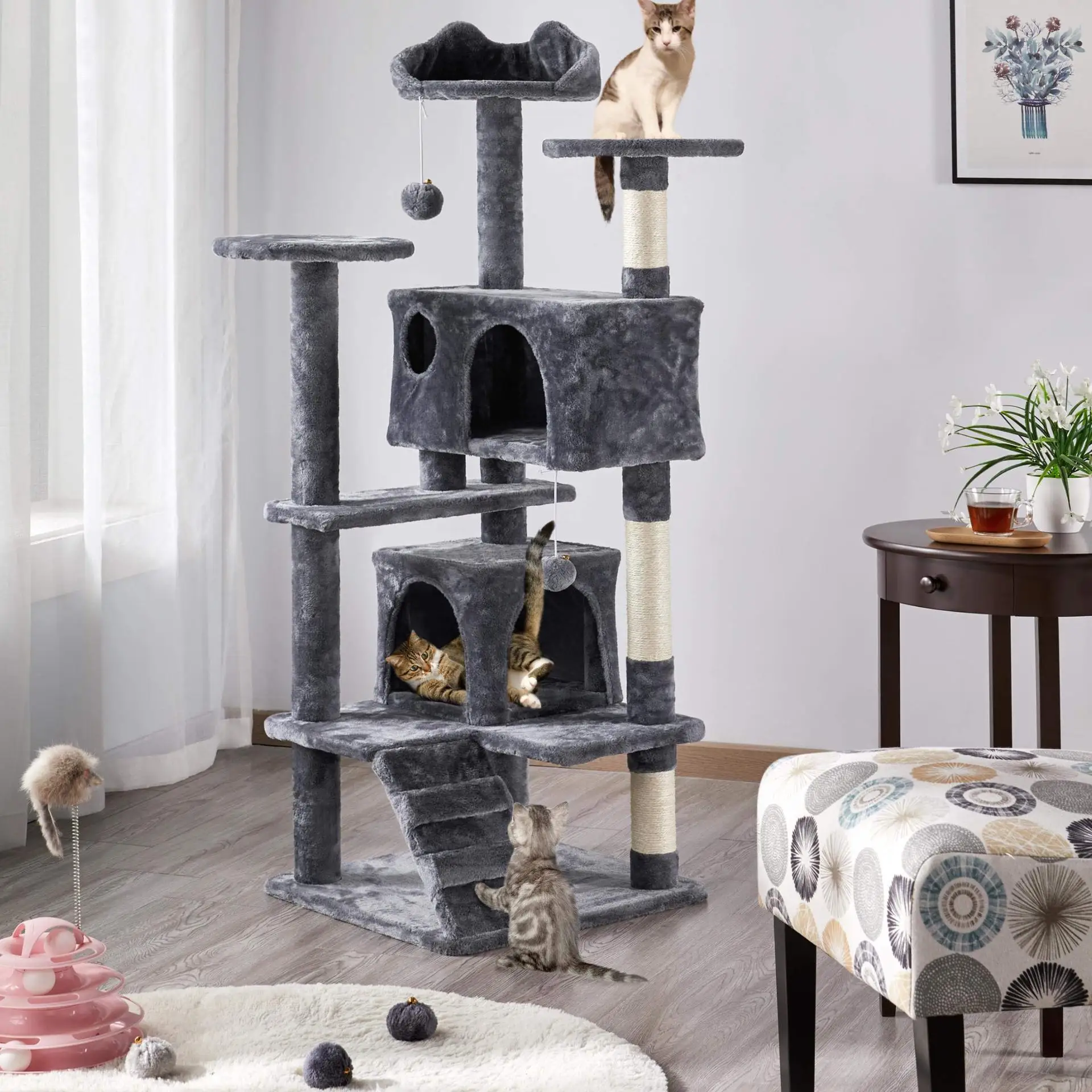 Grand Multi-Level Cat Tree